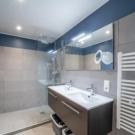 펜션 Elegante Maison 10 Min Plage 페르피냥