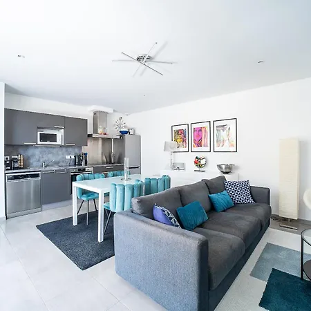 펜션 Elegante Maison 10 Min Plage 페르피냥